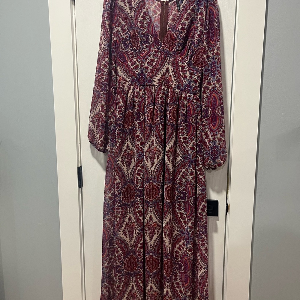 Elegant Paisley Maxi Dress - Red and Purple